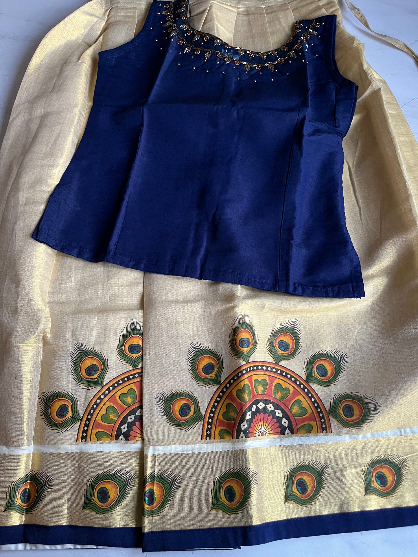 Pattu pavadai 8-9 years