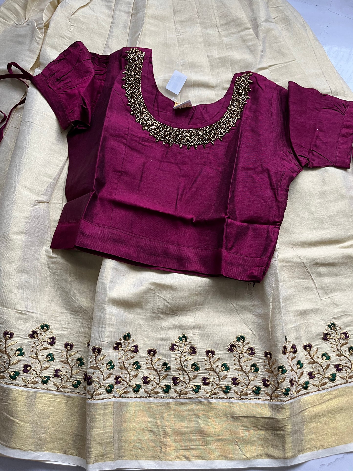 Settu pavada 11-12 years