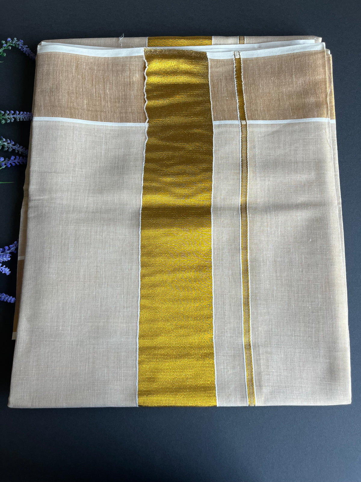 Tissue settu saree