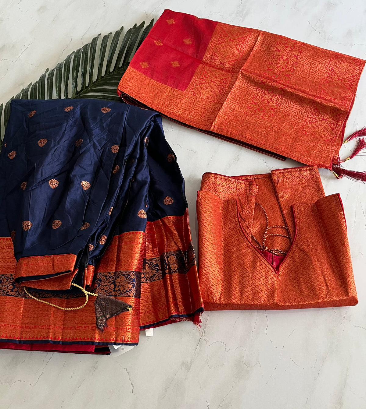 Pattu pavadai