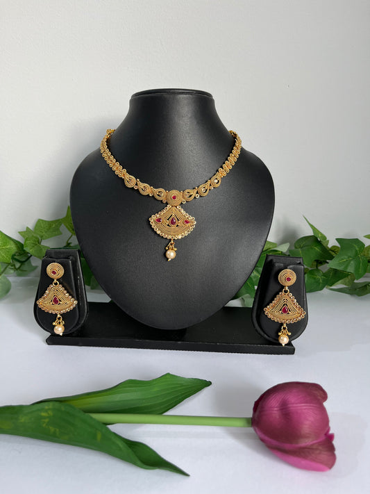Necklace earrings set