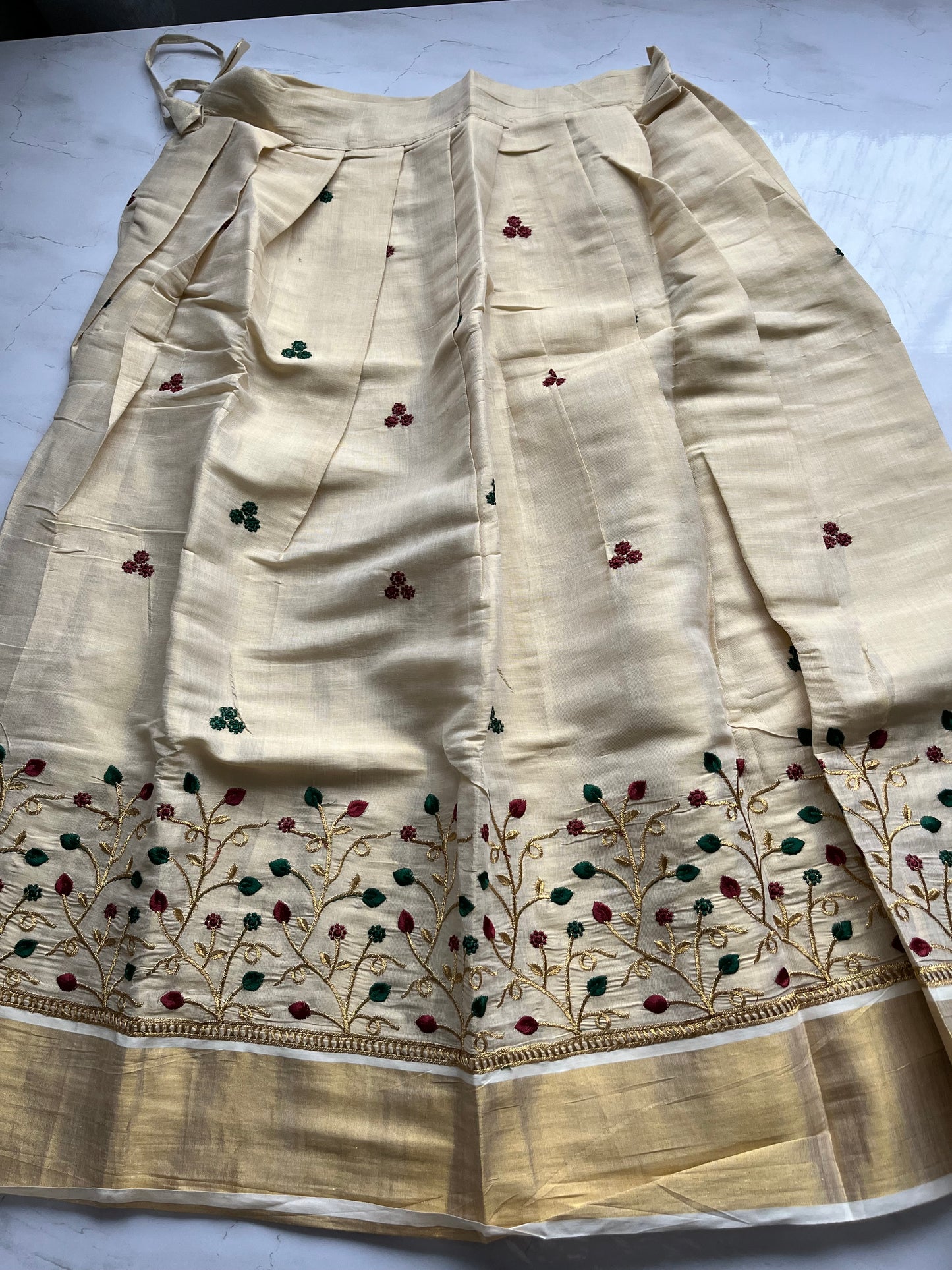 Settu Pavada 11-12 years