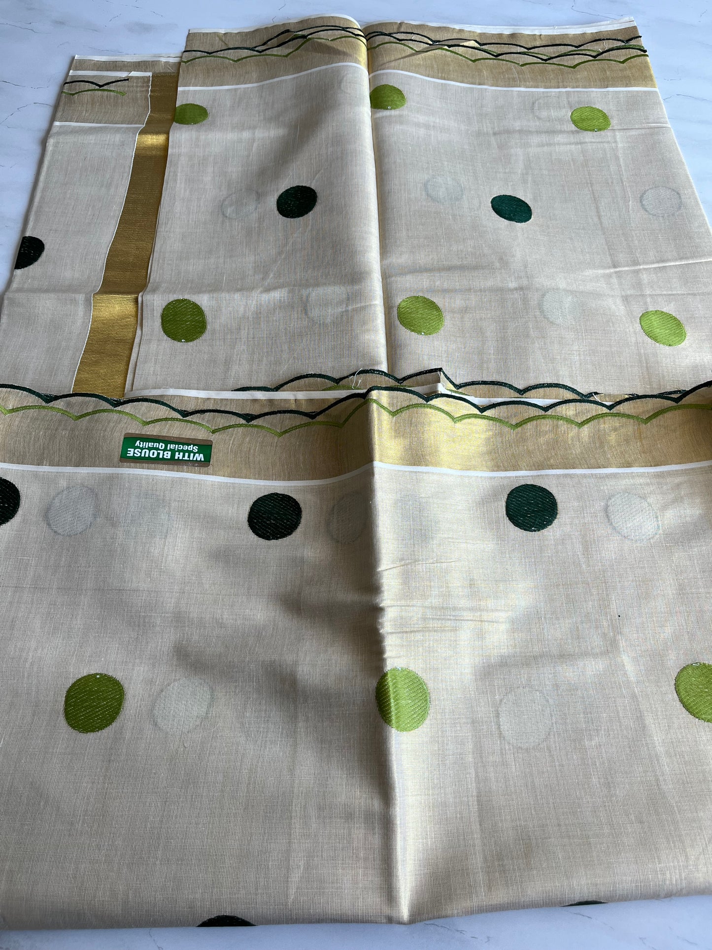 Settu Saree with embroidery