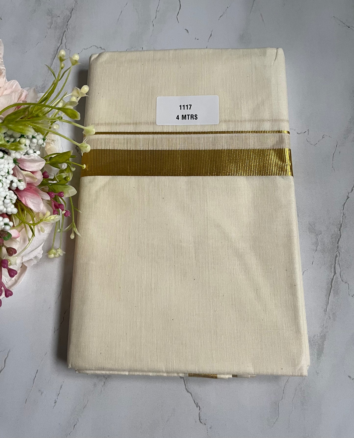 Mundu double dhoti Gold kasavu