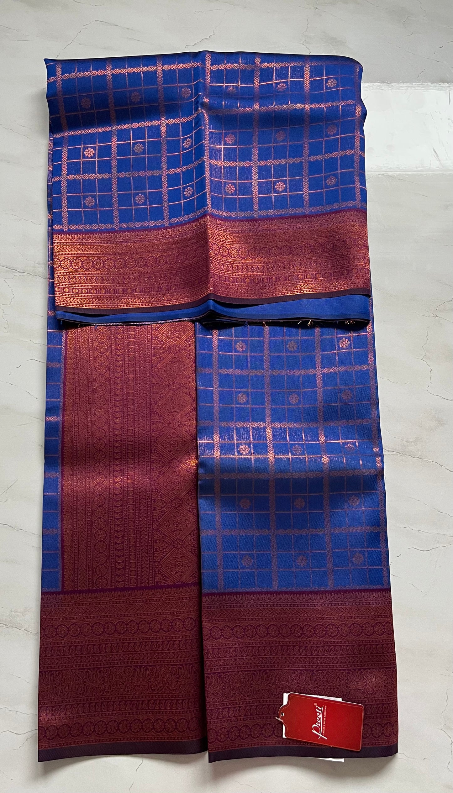 Neela Silk Saree